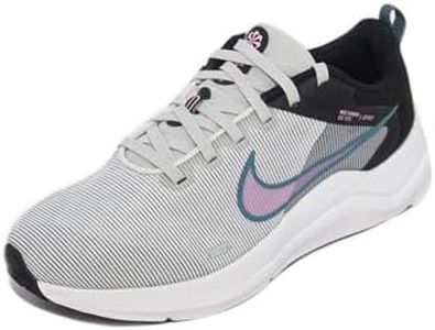 Nike Women's Race Running Shoe, Photon Dust Pink Magic Smoke Grey, 6