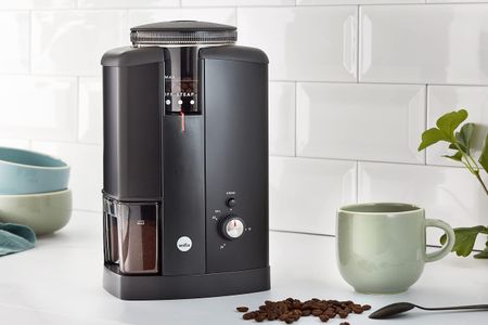 Wilfa Classic Aroma Coffee Grinder – Adjustable Burr Mill