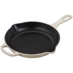 LE CREUSET Signature Enamelled Cast Iron Skillet Frying Pan with Helper Handle and Two Pouring Lips, 23 cm, Meringue, 20182237160422