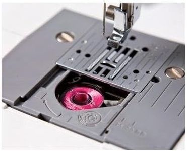 Brother LX17 Sewing Machine – Lightweight, 17 Stitch Options