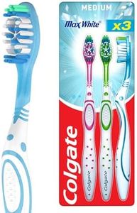 Colgate Max White Toothbrushes, Teeth Whitening Toothbrush with Polishing Star, Medium Manual Toothbrush, Assorted Designs, Adult Toothbrush Multipack, 3 Pack