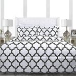 Sleep Restoration Luxury Goose Down Alternative Reversible Quatrefoil Comforter - Premium All Season Duvet - King/Cal King - White