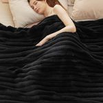 Bedsure King Size Blanket for Bed - Super Soft Cozy Blankets for Women, Cute Large Fleece Blanket for Girls, Black，108x90 Inches, Wider Striped Design