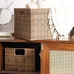 Pure Home + Living Set of 2 Light Brown Resin Wicker Utility Baskets, Laundry Basket with Durable Handle (Big - 40.64cm x 33cm x 26.67cm, Small - 31cm x 28cm x 20.32cm)
