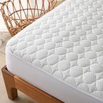 King Size Waterproof Mattress Protector Rayon from Bamboo Fitted Quilted Mattress Pad Cover with Deep Pocket Up to 18''