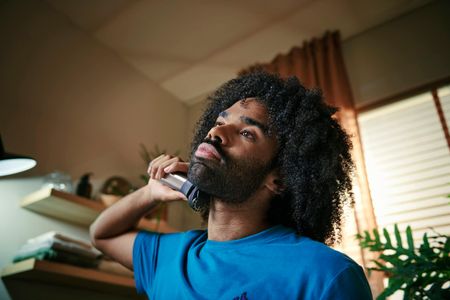 Philips Norelco Multigroom 7000 All-in-One Trimmer for Men