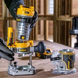 DeWalt 18V XR Cordless Router – Compact Handheld Power Tool