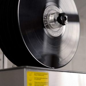 MaquiGra Ultrasonic Vinyl Record Cleaner – Deep Cleaning Machine
