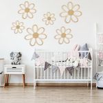 Thyle 6 Pcs Daisy Wall Decor Wooden Daisy Wall Art White Flowers Wall Signs Hanging Plaque for Home Nursery Bedroom Farmhouse Bathroom Decorations Housewarming Gifts (Cute Style)