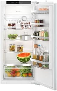 Bosch KIR41VFE0 Serie 4, Einbau-Kühlschrank, 122.5 x 56 cm Nische, 204 L, Flachscharnier, Made in Germany, FreshSense - konstante Innentemperatur, Multibox XXL- viel Platz für Obst und Gemüse, Weiß