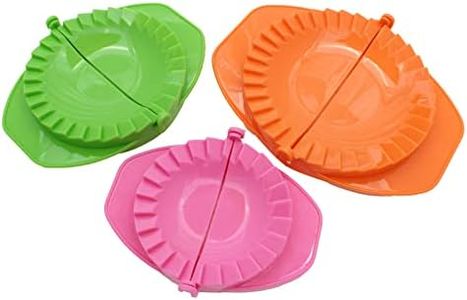 Zoie + Chloe Set of 3 Dough Press - Plastic Pastry Shaper & Empanada Maker Press With Crimped Crust Edges - Kitchen Tools For Making Dumplings, Hand Pie, Ravioli, Pierogi, Turnover - 4”, 5”, 6”