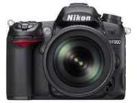 Nikon D7000 16.2MP DX-Format CMOS Digital SLR with 18-105mm f/3.5-5.6 AF-S DX VR ED Nikkor Lens - Black