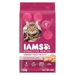 IAMS Proactive Health Urinary Tract Health Adult Dry Cat Food – Chicken – 1.59KG (3.5LB) Bag