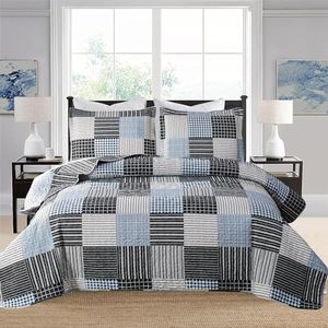 Hailea Plaid Patchwork Quilt Set Vintage Style Blue Rag Quilt Black Blue Buffalo Check Bedding Gingham Grid Bedspread Coverlet (Queen Size)