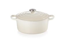 Le Creuset Enameled Cast Iron Signature Round Dutch Oven, 3.5 qt, Meringue