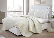 VCNY Home Super Soft Reversible Bedding Set with Matching Shams, Seasons, Microfiber, Nina Ivory, Full/Queen