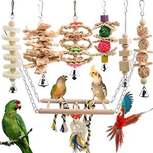 onebarleycorn – Juego de 7 Juguetes para Pájaros Columpio para Loros Accesorios Madera Natural Jaula Pajaros Bite Toy con Campanas para Periquitos Cockatiels Cacatúas Conures Pinzones Agapornis
