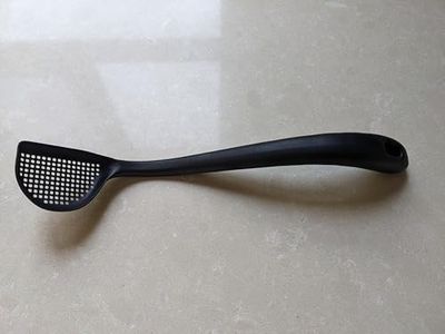 Dr. Cliff’s Eggshell Scooper by Dr. Organizer – Easy Eggshell & Seed Remover for Kitchen Use – Dishwasher Safe