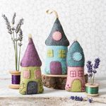 Wizardi Felt Craft Kit - Lavender Houses BRHOU3L Corinne Lapierre