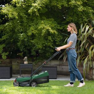 Bosch CityMower 18V Cordless Lawn Mower – 32cm Cutting Width