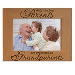 KATE POSH - Only The Best Parents get Promoted to Grandparents Picture Frame - Engraved Natural Wood Photo Frame - Grandma Gifts, Grandpa Gifts, for Grandparents (4x6-Horizontal)