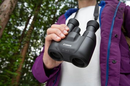 Canon 10x20 IS Image Stabilized Binoculars – Compact, 10x Magnification