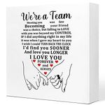 We're a Team Promise Wooden Sign Desk Decor,Inspirational Wood Block Sign Desk Decorations for Home Bedroom Shelf Table Decor,Wedding Gifts For Husband Wife Couples