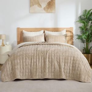 BEDELITE Velvet Quilt Set King Size - Luxury Velvet Comforter Bedding Set 3 Pieces, Lightweight Soft Cozy Taupe Oversized Bedspread Coverlet for All Seasons with 2 Pillow Shams