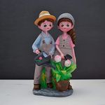 Amazon Brand - Umi Love Couple Statue Showpiece for Home Decor, Gardening Couple Sculpture Figurine Gift for Home Decor, Table Top, Couple, (4x2.8x7.4 Inches)