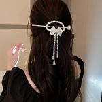 DEVIL Metal Hair Clips for Women Stylish Latest - PACK of 1, Medium Size Clutcher for Women Hair, Claw Clip for Girls, Hair Clutches for Women, Hair Accessories for Women