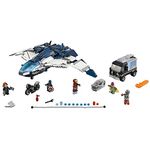 LEGO Superheroes The Quinjet City Chase