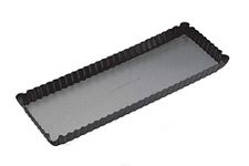 MasterClass 36 x 13 cm Loose Bottomed Tart Tin with PFOA Free Non Stick, Robust 1 mm Thick Carbon Steel, 14 x 5 Inch Fluted Rectangular Quiche Pan