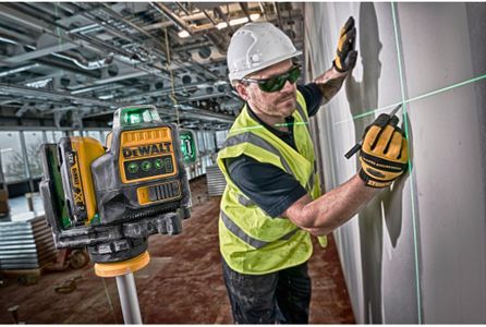 DEWALT 3x360 Green Laser Level – 12V Self-Leveling Tool