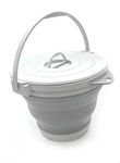 SAMMART 10L Collapsible Fishing Bucket with Locking Lid - Foldable Round Tub - Portable Plastic Water Pail - Space Saving Outdoor Waterpot (Grey)