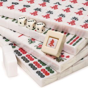 Yellow Mountain Champion Mahjong Set – Complete Tile Game Set