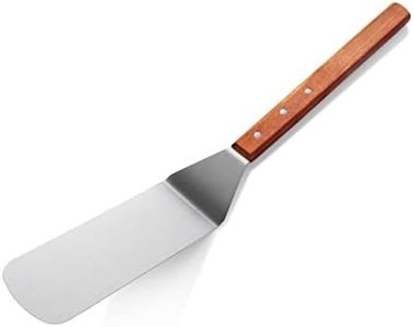 New Star Foodservice 38200 Wood Handle Flexible Grill Turner/Spatula, 21-Inch