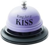 Novelty Ring for a Kiss Service Des