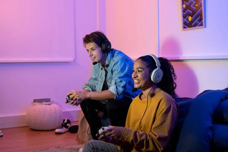 Trust GXT 498W PS5 Gaming Headset – White