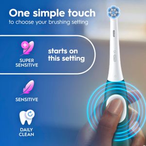 Oral-B iO2 Electric Toothbrush – Forest Green