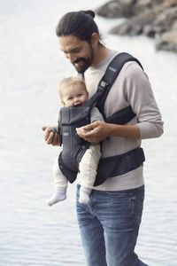 BabyBjörn Carrier One Air Baby Carrier – Anthracite Mesh