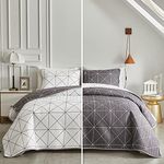 3 Piece Reversible Quilt Set Plaid White & Gray King Size 102x88 Soft Microfiber Lightweight Coverlet Bedspread Summer Bedding Set Bed Cover for All Season (1 Quilt+ 2 Shams)