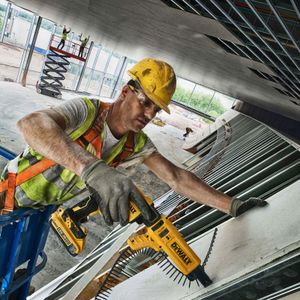 DEWALT 18V Cordless Drywall Screwdriver – Lightweight Power Tool