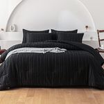 WARMDERN Black Comforter Set King Size Soft Bedding Sets Boho Striped Pattern Comforter Set Lightweight Comforter for All Season Down Alternative Comforter Bed in A Bag 7 Piece(King, Black)