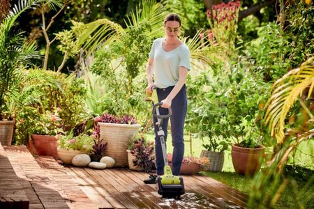 RYOBI One+ 18V Patio Cleaner – Cordless Outdoor Surface Cleaning Tool