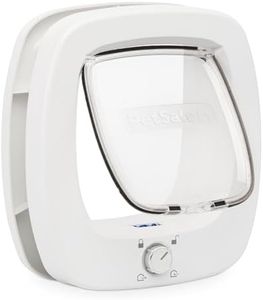 PetSafe Big Cat Flap - Interior & Exterior Pet Door - 4-Way Lock & Soft Close Flap - For Cats & Small Dogs