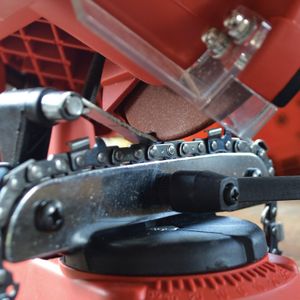Faithfull Electric Chainsaw Sharpener – Adjustable Blade Grinder