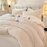 LLanCL 3D Jacquard Design Comforter