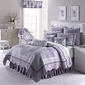Donna Sharp King Quilt, 754069820474, Lavender/White/Green, 110" x 96"