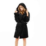 U2SKIIN Women Hooded Plush Robe, Short Womens Fleece Robes With Hood Soft Warm Spa Bathrobe Fluffy House Loungewear(Black, S/M)