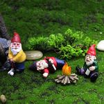 Outdoor Garden Gnomes Statue Miniature Garden Gnome Set Fairy Garden Accessories Micro Miniature Gnomes Figurines Patio Yard Lawn Ornaments Decor Gnomes Torch 4 Pcs